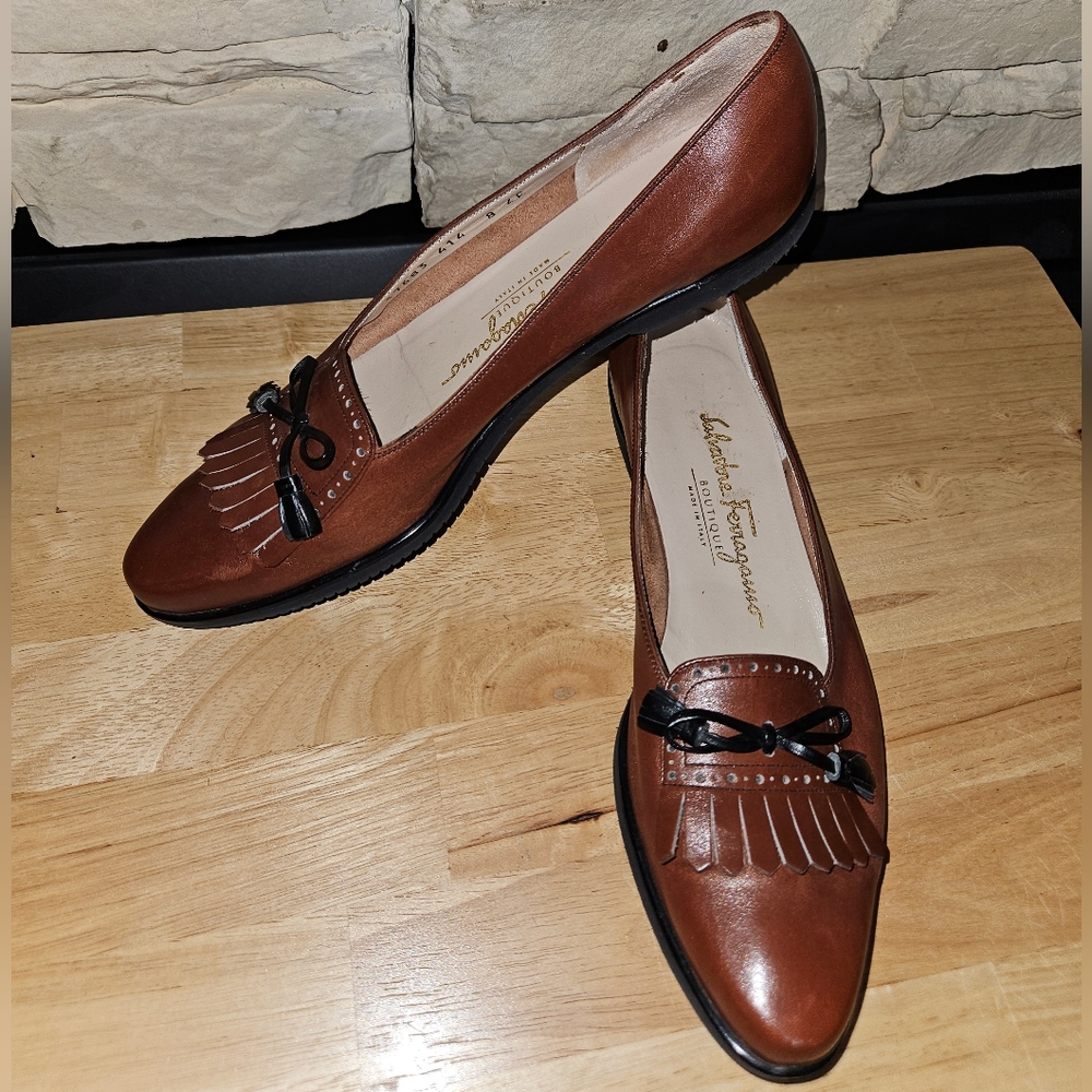 Salvatore Ferragamo loafers size 8